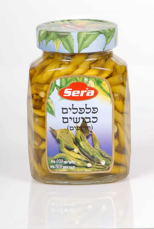 פלפלים חרפים כבושים 640 גרם